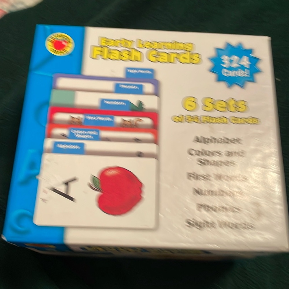Brighter Child Early Learning Flash Cards ( 324 Cards ) NWT